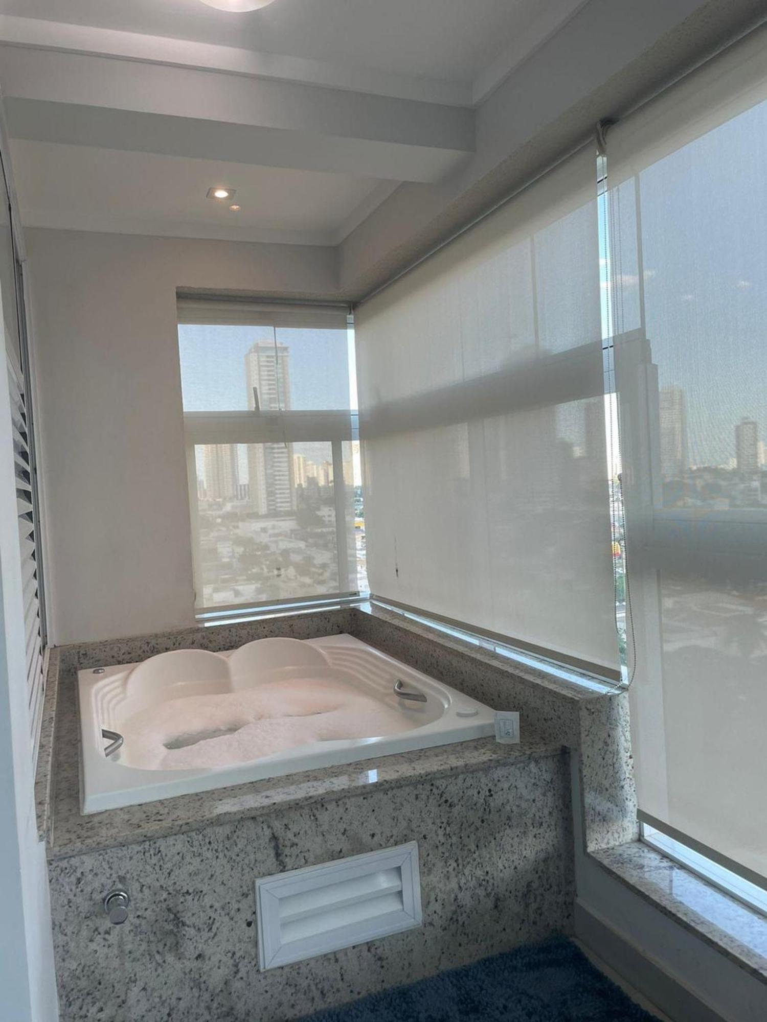 1 Qts.| 2 Hosp. | Jacuzzi Na Varanda | Linda Vista 고이아니아 외부 사진